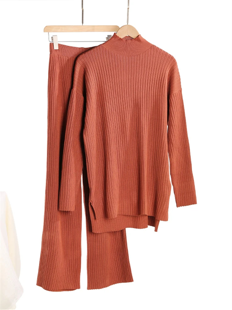 Elysia Turtleneck Ensemble