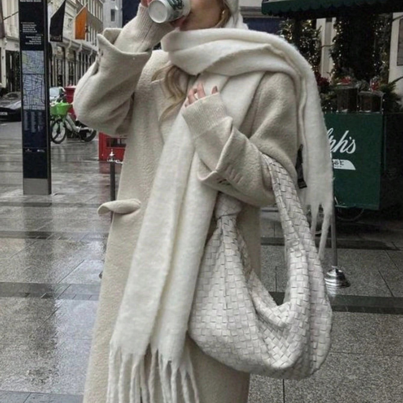 Aurelia Winter Scarf